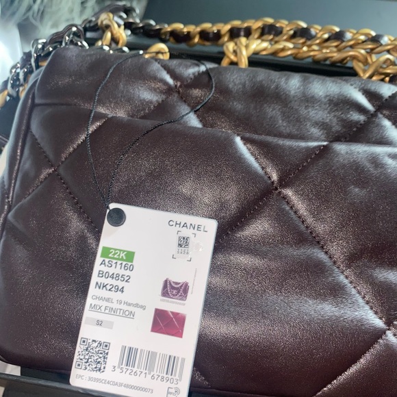 New Chanel 19 Purse brown gold bag chanelbag chanelpurse crossbody handbag - Picture 15 of 17